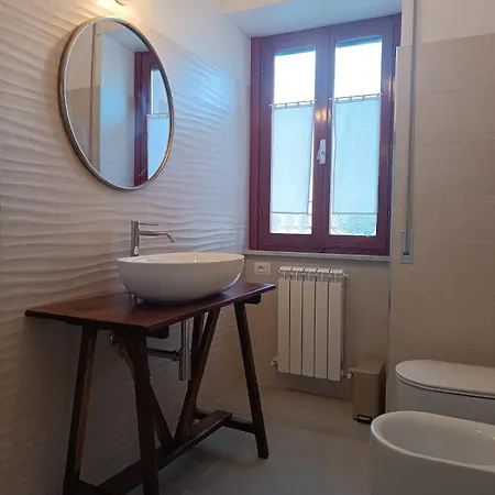 Lägenhet Giglio Di Mare House *