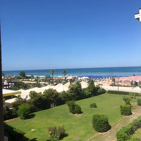 Lägenhet Giglio Di Mare House